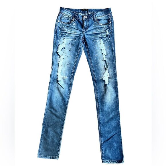UK2LA Distressed Rhinestone Skinny Jeans Size 5 - Picture 2 of 6